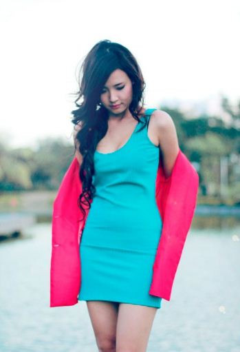 Xuống hồ tắm cái cho mát nhỉ! Xuống hồ tắm cái cho mát nhỉ!