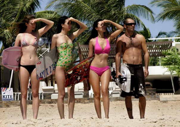 Ôi! Đằng kia có mấy anh đẹp trai quá!!! Ôi! Đằng kia có mấy anh đẹp trai quá!!!