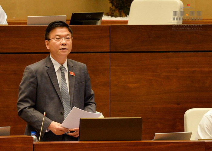 Bộ trưởng Bộ Tư Pháp - ông Lê Thành Long (ảnh nguồn quochoi.vn). Bộ trưởng Bộ Tư Pháp - ông Lê Thành Long (ảnh nguồn quochoi.vn).