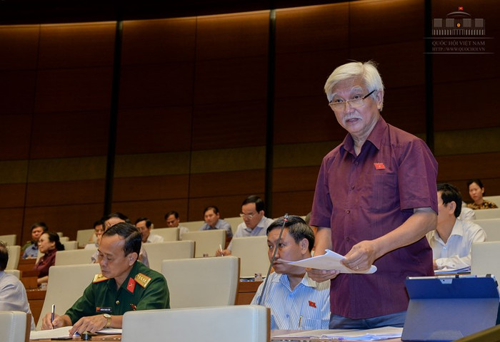 Đại biểu Quốc hội Dương Trung Quốc (ảnh nguồn media.quochoi.vn). Đại biểu Quốc hội Dương Trung Quốc (ảnh nguồn media.quochoi.vn).
