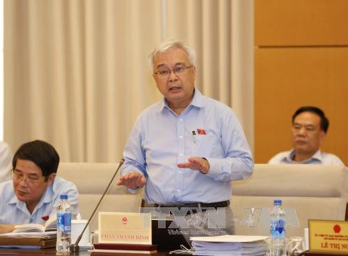 Ông Phan Thanh Bình, Chủ nhiệm Ủy ban Văn hóa, Giáo dục, Thanh niên, Thiếu niên, Nhi đồng của Quốc hội (ảnh TTXVN.vn). Ông Phan Thanh Bình, Chủ nhiệm Ủy ban Văn hóa, Giáo dục, Thanh niên, Thiếu niên, Nhi đồng của Quốc hội (ảnh TTXVN.vn).