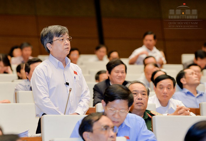 Đại biểu quốc hội Trương Trọng Nghĩa đoàn Đại biểu Quốc hội Thành phố Hồ Chí Minh (ảnh nguồn media.quochoi.vn). Đại biểu quốc hội Trương Trọng Nghĩa đoàn Đại biểu Quốc hội Thành phố Hồ Chí Minh (ảnh nguồn media.quochoi.vn).