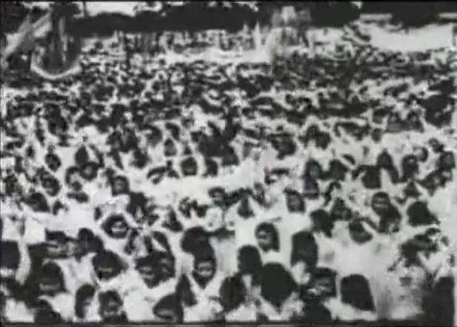 Hàng triệu đồng bào cả nước đến dự mít-tinh ủng hộ cách mạng ủng hộ chính phủ lâm thời Hàng triệu đồng bào cả nước đến dự mít-tinh ủng hộ cách mạng ủng hộ chính phủ lâm thời