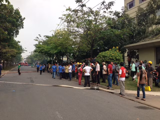 TP.HCM: Cháy kinh hoàng tại khu chế xuất Linh Trung 2 ảnh 5