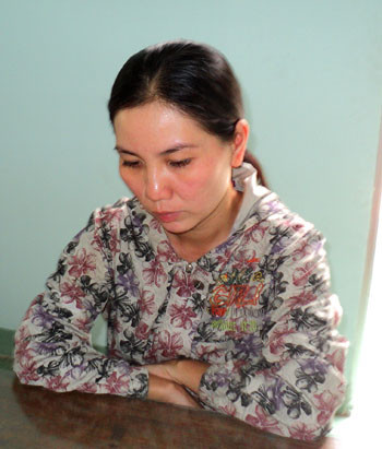 Trương Hà Trúc Lệ tại cơ quan công an