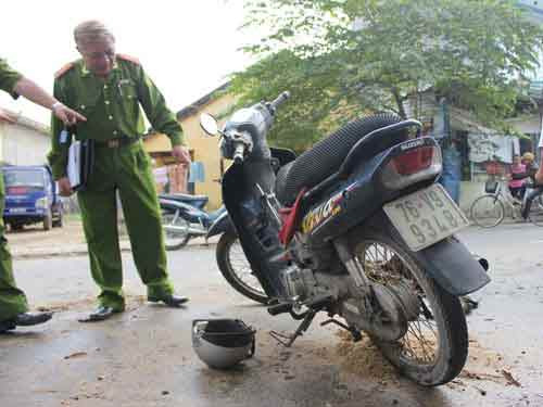 Hiện trường vụ cháy xe