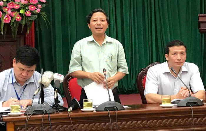 Ông Hoàng Đức Hạnh thông tin về dịch sốt xuất huyết ở Hà Nội (ảnh Trinh Phúc). Ông Hoàng Đức Hạnh thông tin về dịch sốt xuất huyết ở Hà Nội (ảnh Trinh Phúc).