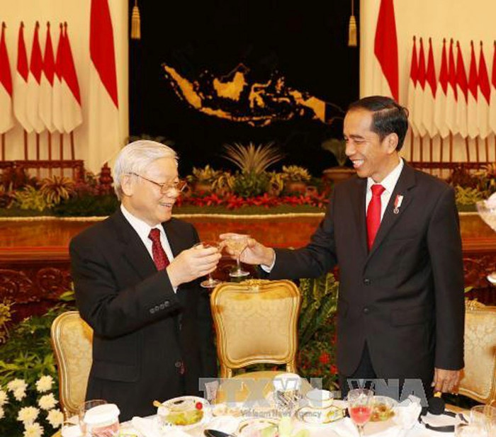Tổng Bí thư Nguyễn Phú Trọng và Tổng thống Joko Widodo (ảnh Thông tấn xã Việt Nam). Tổng Bí thư Nguyễn Phú Trọng và Tổng thống Joko Widodo (ảnh Thông tấn xã Việt Nam).