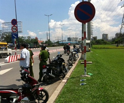 Vụ nam sinh viên chết bên đường: Hung thủ là bạn học ảnh 1 Vụ nam sinh viên chết bên đường: Hung thủ là bạn học ảnh 1