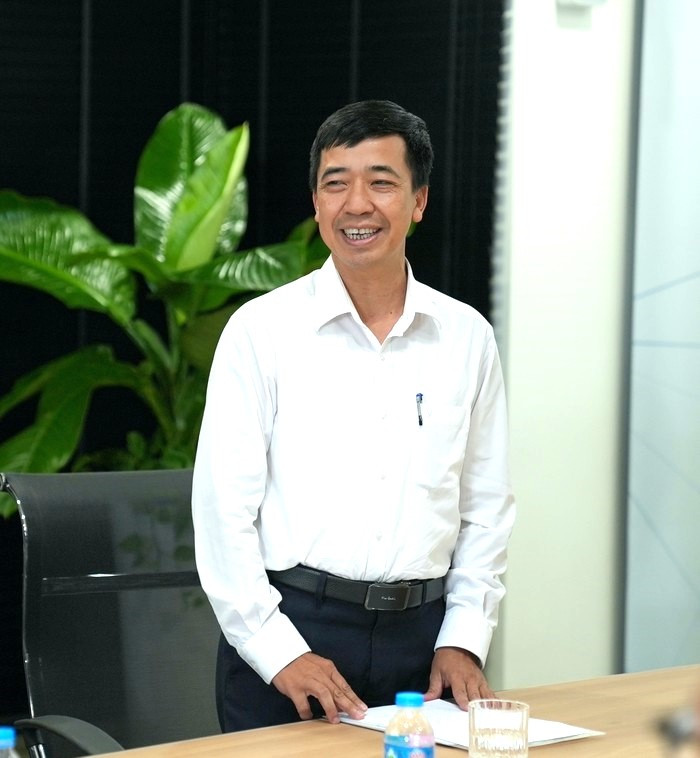 Tiến sĩ Nguyễn Trung Kiên - Phó Giám đốc Học viện Công nghệ Bưu chính Viễn thông. Ảnh: NVCC. Thầy Kiên - Ptit (1).jpg