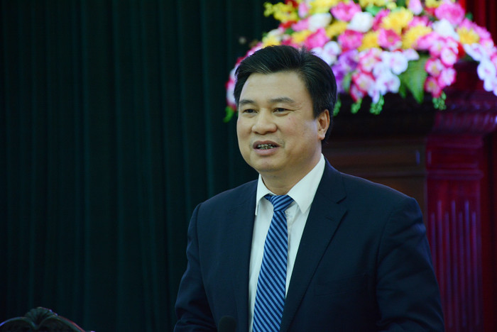 Thứ trưởng Bộ Giáo dục và Đào tạo - Nguyễn Hữu Độ thông tin, tính đến thời điểm tháng 8/2018, cả nước thiếu 43.732 giáo viên mầm non, 18.953 giáo viên tiểu học, 10.142 giáo viên trung học cơ sở. (Ảnh: moet.gov.vn) Thứ trưởng Bộ Giáo dục và Đào tạo - Nguyễn Hữu Độ thông tin, tính đến thời điểm tháng 8/2018, cả nước thiếu 43.732 giáo viên mầm non, 18.953 giáo viên tiểu học, 10.142 giáo viên trung học cơ sở. (Ảnh: moet.gov.vn)