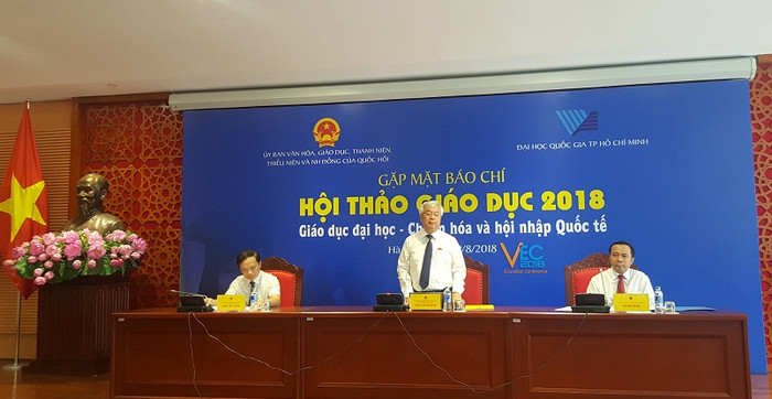 Hội thảo giáo dục năm 2018 với chủ đề “Giáo dục đại học – Chuẩn hóa và hội nhập quốc tế” sẽ chính thức được tổ chức vào ngày 17/8 tại Khách sạn Melia Hà Nội. (Ảnh: Thùy Linh) Hội thảo giáo dục năm 2018 với chủ đề “Giáo dục đại học – Chuẩn hóa và hội nhập quốc tế” sẽ chính thức được tổ chức vào ngày 17/8 tại Khách sạn Melia Hà Nội. (Ảnh: Thùy Linh)