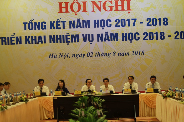 Ngày 2/8, Bộ Giáo dục và Đào tạo tổ chức hội nghị tổng kết năm học 2017-2018 và triển khai nhiệm vụ năm học 2018-2019. (Ảnh: Thùy Linh) Ngày 2/8, Bộ Giáo dục và Đào tạo tổ chức hội nghị tổng kết năm học 2017-2018 và triển khai nhiệm vụ năm học 2018-2019. (Ảnh: Thùy Linh)