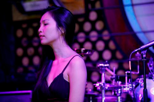 Hiền Thục – gương mặt quen thuộc của chương trình sẽ tiếp tục trở lại với 3 ca khúc về chủ đề Mơ. Hiền Thục – gương mặt quen thuộc của chương trình sẽ tiếp tục trở lại với 3 ca khúc về chủ đề Mơ.