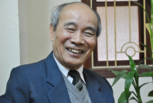 Nhà tâm lý học Nguyễn An Chất, Giám đốc công ty Tâm lý An Việt Sơn. Nhà tâm lý học Nguyễn An Chất, Giám đốc công ty Tâm lý An Việt Sơn.