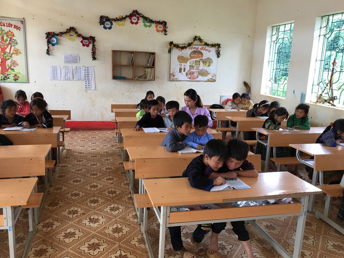 Theo cô Hoàng Thị Thỏa, đối với một vùng khó khăn như Lao Chải thì việc dạy học sinh đã khó, duy trì sĩ số lại càng khó hơn.(Ảnh nhân vật cung cấp)