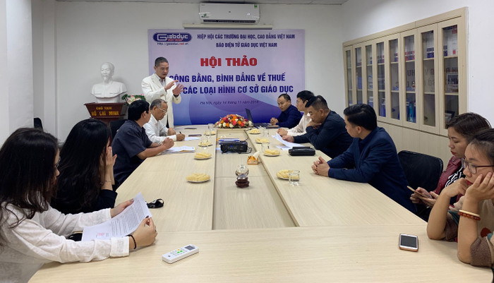 Ngày 14/11, Báo điện tử Giáo dục Việt Nam tổ chức Hội thảo với chủ đề “Công bằng, bình đẳng về thuế giữa các loại hình cơ sở giáo dục” (Ảnh Thùy Linh) Ngày 14/11, Báo điện tử Giáo dục Việt Nam tổ chức Hội thảo với chủ đề “Công bằng, bình đẳng về thuế giữa các loại hình cơ sở giáo dục” (Ảnh Thùy Linh)