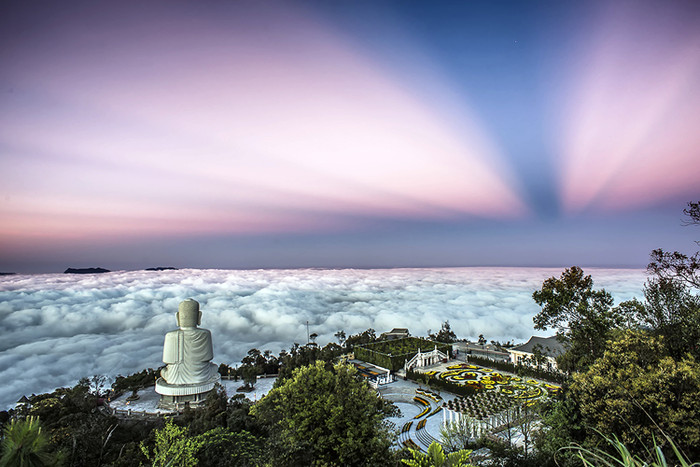 Tĩnh tại giữa chốn bồng lai tiên cảnh - Ảnh: Lê Hải Sơn