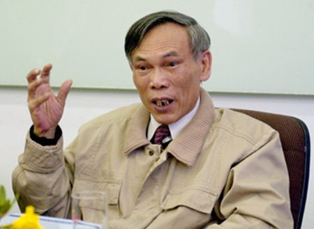 Ông Trương Đình Tuyển để lại ấn tượng mạnh mẽ về hình tượng người cán bộ liêm khiết, hết lòng vì quốc gia đại sự trong thời gian là Bí thư Tỉnh Nghệ An. Ông Trương Đình Tuyển để lại ấn tượng mạnh mẽ về hình tượng người cán bộ liêm khiết, hết lòng vì quốc gia đại sự trong thời gian là Bí thư Tỉnh Nghệ An.