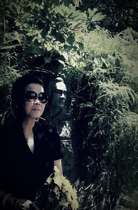 Khánh Ly nói bà sẽ mãi đi để thực hiện ước mơ của Trịnh Công Sơn và bà. Ảnh: Quang Thành