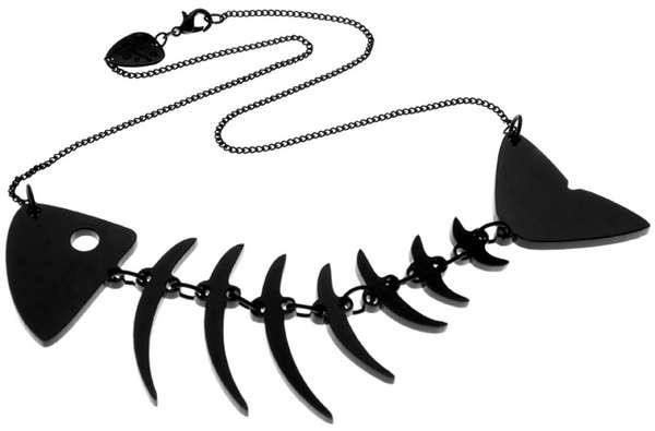 Bộ xương cá khô đen làm bạn liên tưởng đến những điều gì? Bộ xương cá khô đen làm bạn liên tưởng đến những điều gì?