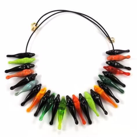 Những chú cá heo xinh xắn đa sắc màu...