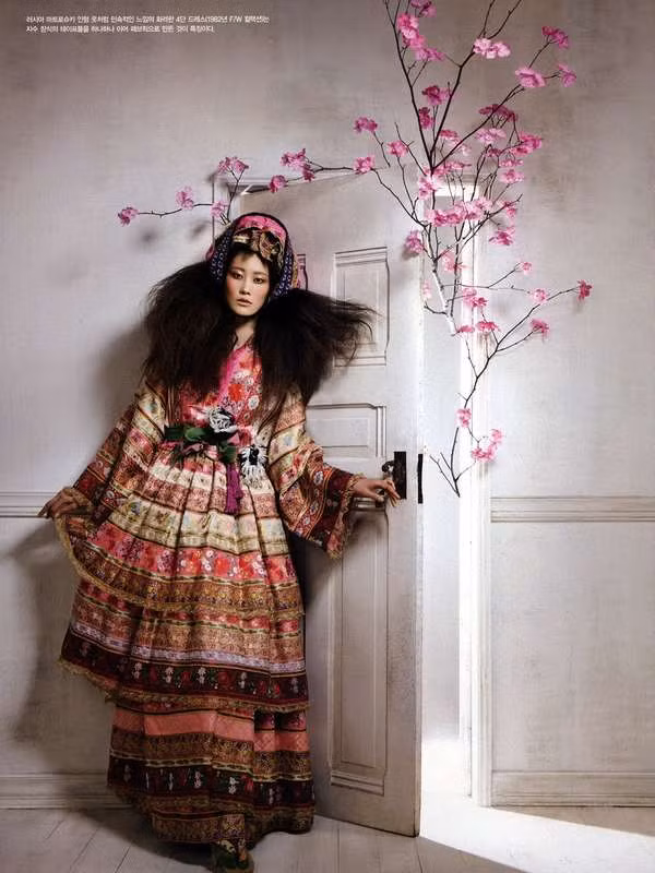 Nét đẹp của những người phụ nữ từ đầu thể kỉ trước được tái hiện