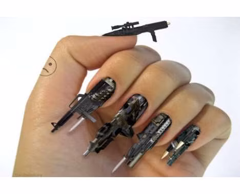 Mẫu móng dành cho cô nàng yêu thích phim hành động