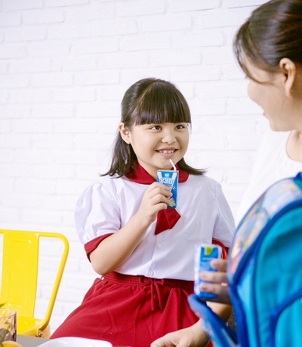 Làm thế nào để bé và sữa là đôi bạn thân? ảnh 3 Làm thế nào để bé và sữa là đôi bạn thân? ảnh 3