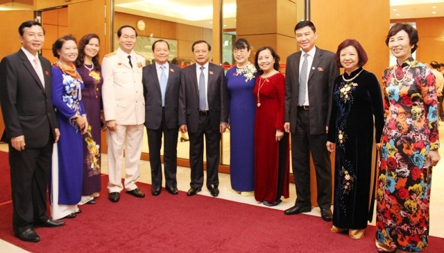 Hầu hết các vụ án kinh tế, tham nhũng đã được khẩn trương điều tra, kết luận ảnh 2 Hầu hết các vụ án kinh tế, tham nhũng đã được khẩn trương điều tra, kết luận ảnh 2