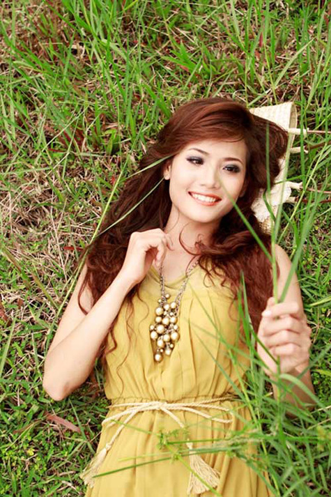 Cùng ngắm hoa khôi ĐHQG TP HCM 2011 xinh như công chúa