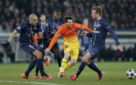 Đối đầu với Barcelona ở Champions League