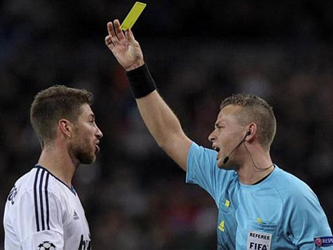 Ramos cố tình tẩy thẻ?