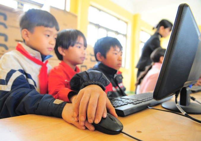 Lý do Viettel phải dừng chương trình triển khai chính sách FTTH EDU (kết nối Internet cáp quang) cho ngành giáo dục và đào tạo tỉnh Hà Nam do “vi phạm các quy định về quản lý giá cước và khuyến mại trong lĩnh vực viễn thông." Lý do Viettel phải dừng chương trình triển khai chính sách FTTH EDU (kết nối Internet cáp quang) cho ngành giáo dục và đào tạo tỉnh Hà Nam do “vi phạm các quy định về quản lý giá cước và khuyến mại trong lĩnh vực viễn thông."