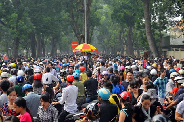 Đường Hoàng Diệu khi chưa tới 8 giờ