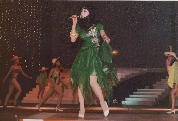 Bằng giọng hát hết sức đặc biệt, ca sĩ Bảo Yến có thể hát hay và thành công hầu hết các thể loại âm nhạc thịnh hành. Bằng giọng hát hết sức đặc biệt, ca sĩ Bảo Yến có thể hát hay và thành công hầu hết các thể loại âm nhạc thịnh hành.