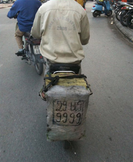 "Biển số độc" mà bao đại gia phải thèm ?? "Biển số độc" mà bao đại gia phải thèm ??