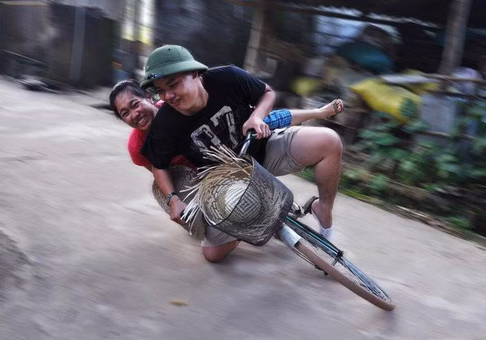 Thử cảm giác của một "tay đua kiệt xuất"