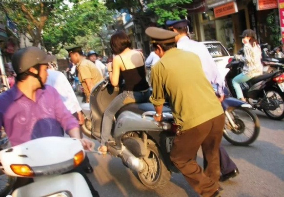 Cưỡng chế - chỉ có ở Việt Nam?!! Cưỡng chế - chỉ có ở Việt Nam?!!