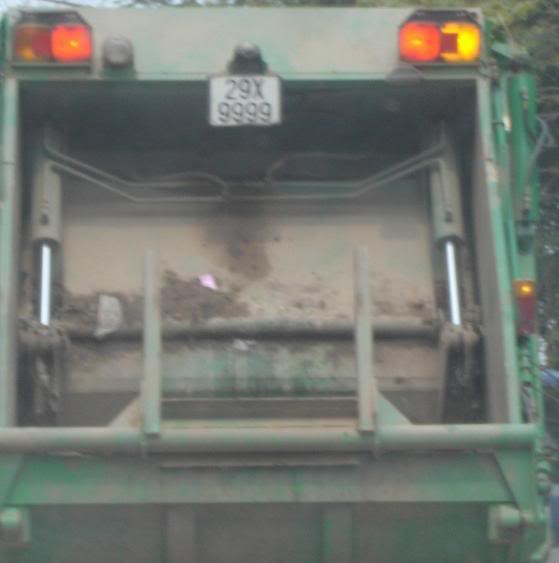 Xe đổ rác sở hữu biển độc mà bao đại gia phải thèm!