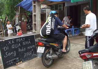 "Trạm thu phí giao thông"... tại gia?!