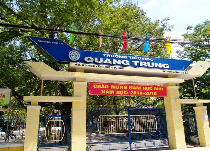 Trường tiểu học Quang Trung (Huế) thu nhiều khoản phí vô lý khiến phụ huynh bức xúc. Ảnh: TL Trường tiểu học Quang Trung (Huế) thu nhiều khoản phí vô lý khiến phụ huynh bức xúc. Ảnh: TL