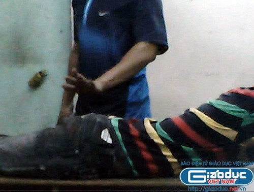 "Trong công tác giáo dục toàn diện nhân cách của học sinh thì việc đánh học sinh là hoàn toàn không có lợi".