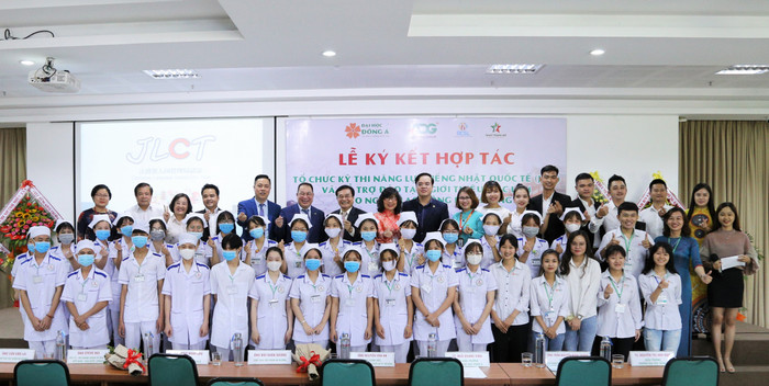 Hàng ngàn lao động hồi hương sẽ được hỗ trợ đào tạo và kết nối việc làm. Ảnh: AN Hàng ngàn lao động hồi hương sẽ được hỗ trợ đào tạo và kết nối việc làm. Ảnh: AN