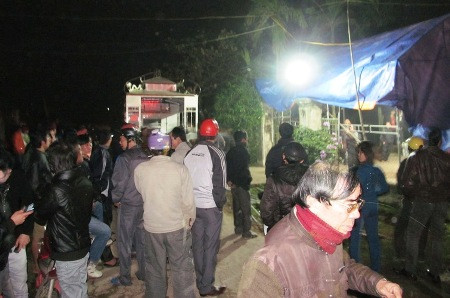 Gia đình tổ chức mai táng cho nạn nhân