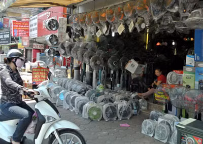 Hà Nội nắng nóng đến cuối tuần. (Ảnh: Q.Phong)