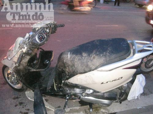 Bị xe tải “thổi” bay, thoát chết khó tin ảnh 3 Bị xe tải “thổi” bay, thoát chết khó tin, Tin tức trong ngày,