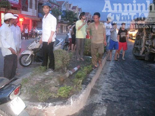 Bị xe tải “thổi” bay, thoát chết khó tin ảnh 4 Bị xe tải “thổi” bay, thoát chết khó tin, Tin tức trong ngày,