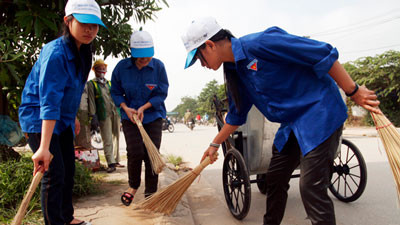 Những hoạt động ngoại khóa hướng tới cộng đồng giúp thanh niên có thêm kỹ năng sống và tinh thần lành mạnh. Ảnh: Phú Khánh