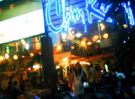 Bí mật trong “mê cung”... nhậu “Hát với nhau”